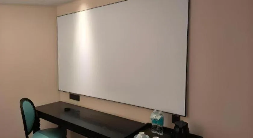 Xana Hotelle Shenyang Zhongshan Plaza the Affiliated First Hospital of China Medical University