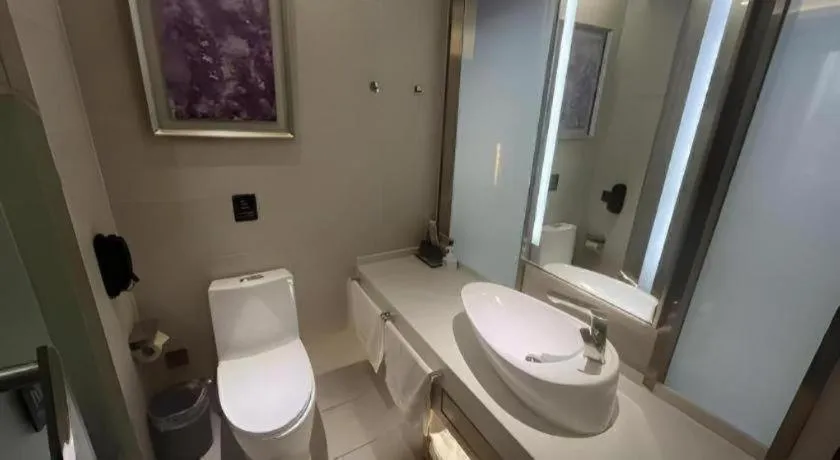 Xana Hotelle Shenyang Zhongshan Plaza the Affiliated First Hospital of China Medical University