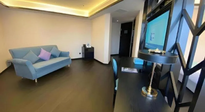 Xana Hotelle Shenyang Zhongshan Plaza the Affiliated First Hospital of China Medical University