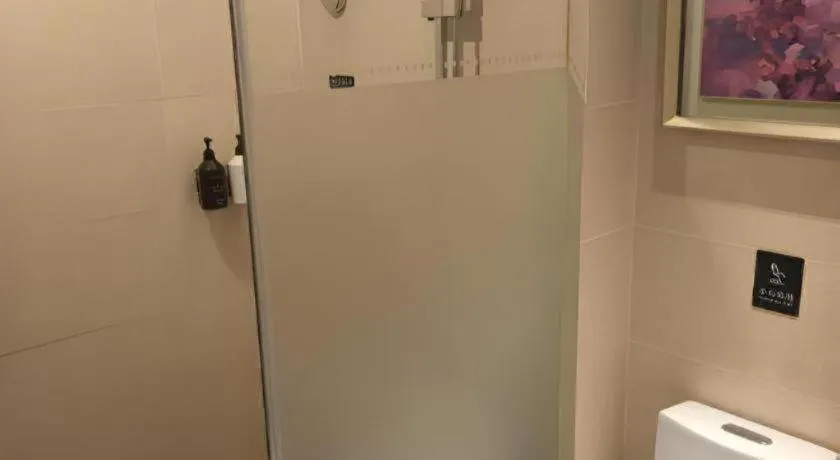 Xana Hotelle Shenyang Zhongshan Plaza the Affiliated First Hospital of China Medical University