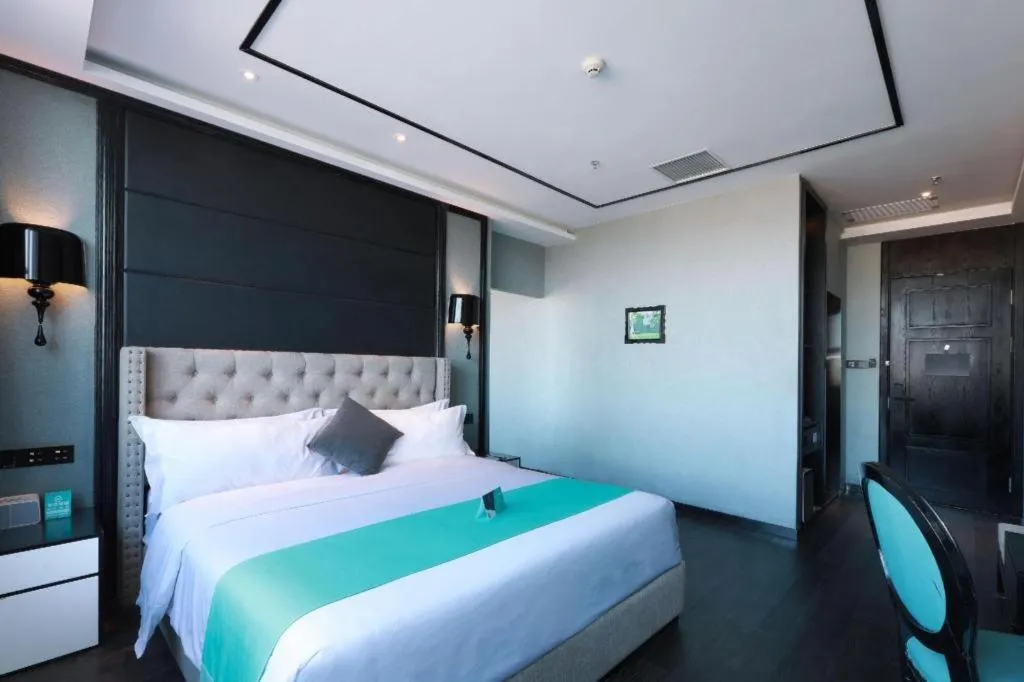 Bed in Xana Hotelle Yinchuan Swan Lake Wangfujing