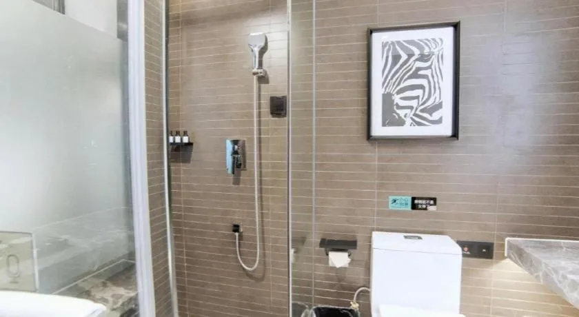 Xana Hotelle Zhuhai Gongbei Port