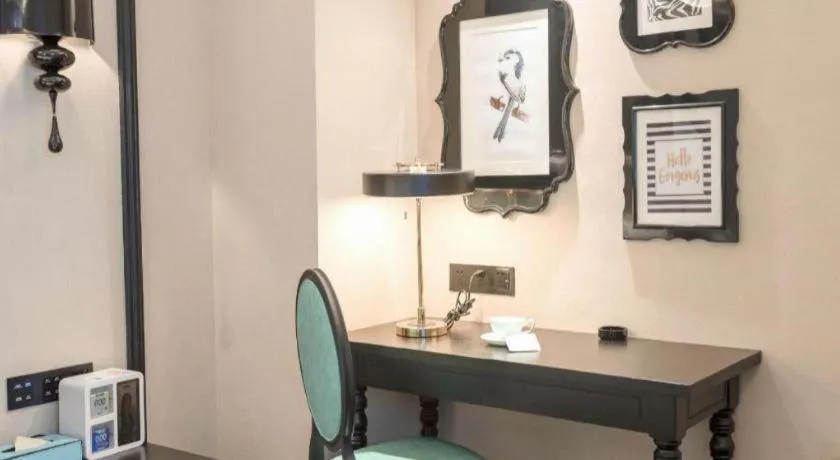 Xana Hotelle Zhuhai Gongbei Port