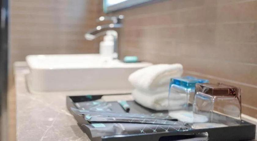 Xana Hotelle Zhuhai Gongbei Port