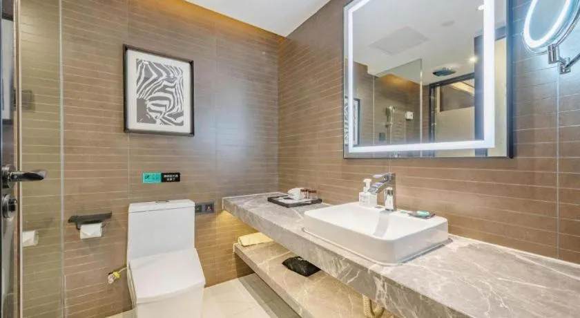 Xana Hotelle Zhuhai Gongbei Port