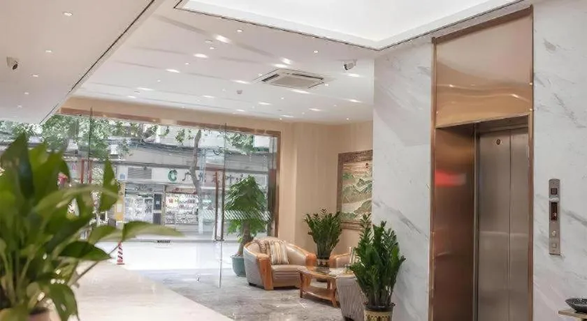 Zmax Hotel Guangzhou Railway Station