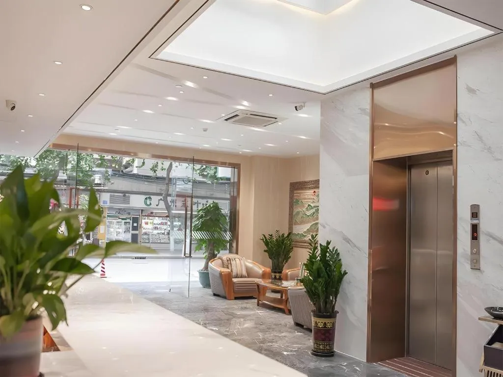 Zmax Hotel Guangzhou Railway Station