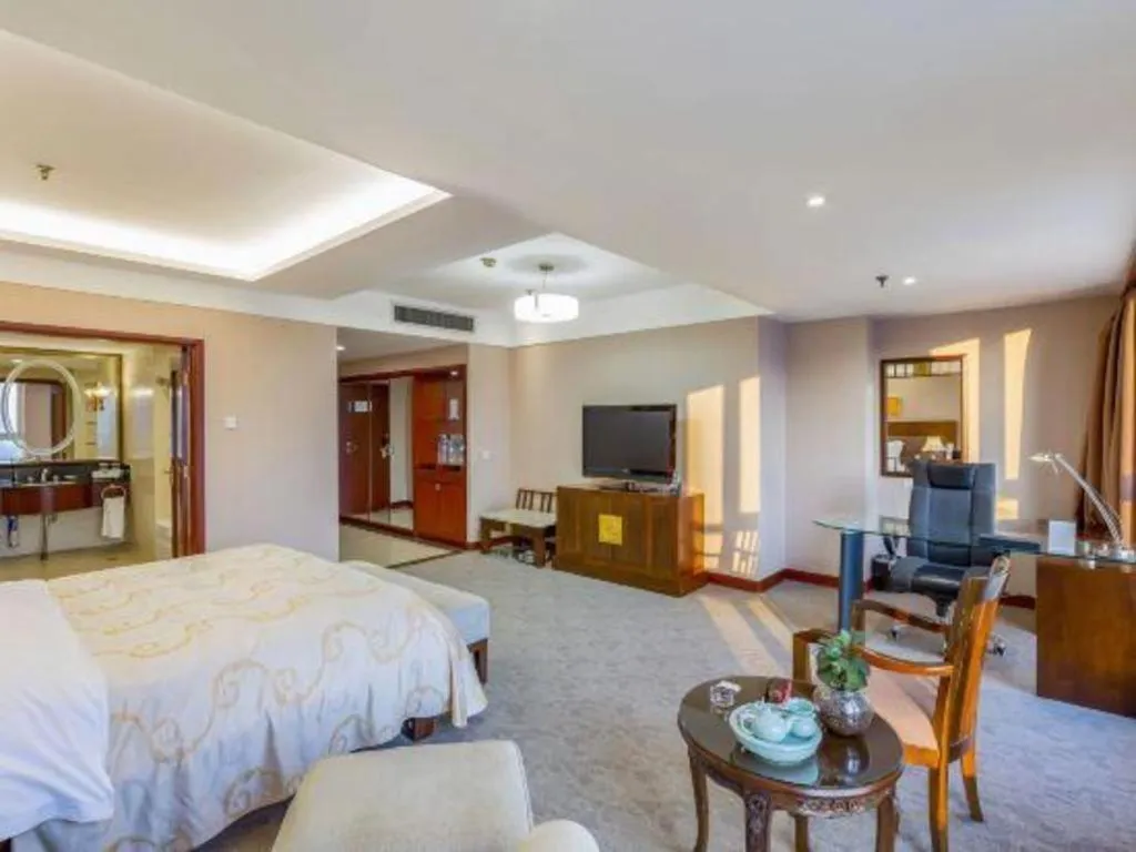 Bed in YUN-RAY Ambassador Hotel