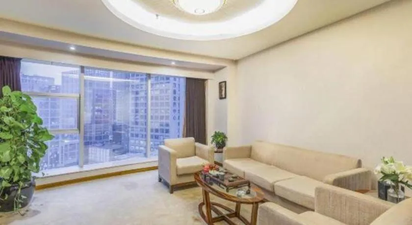 YUN-RAY Ambassador Hotel