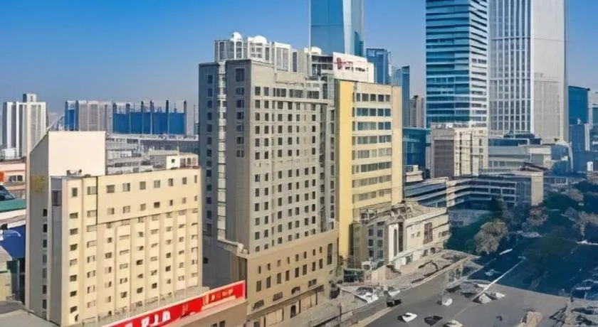 YUN-RAY Ambassador Hotel