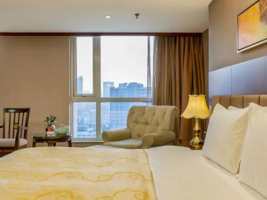 Bed in YUN-RAY Ambassador Hotel