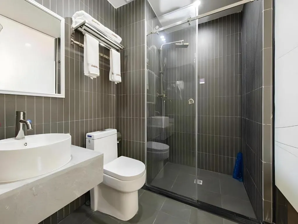 Thank Inn Hotel Guangdong Zhuhai Jiwan Hongqi Central Sqaure