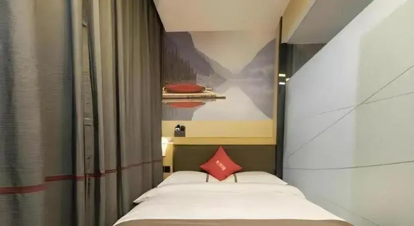 Bed in Thank Inn Hotel Guangdong Zhuhai Jiwan Hongqi Central Sqaure Bed in Thank Inn Hotel Guangdong Zhuhai Jiwan Hongqi Central Sqaure