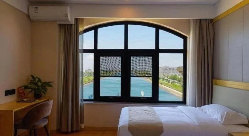 Bed in GreenTree Inn Express Hebei Tangshan Caofeidian Industrial Park 11 Plus Bus Station