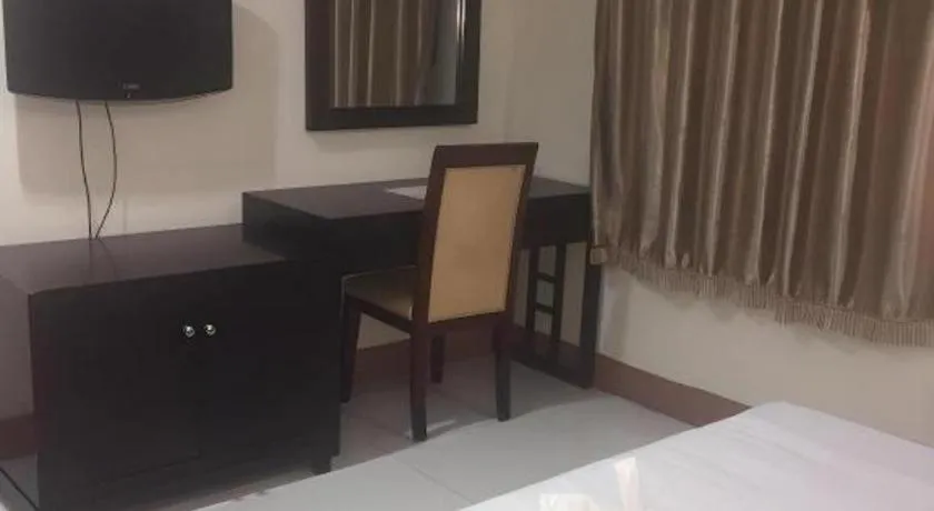 Bed in Jeamco Royal Hotel - Baybay