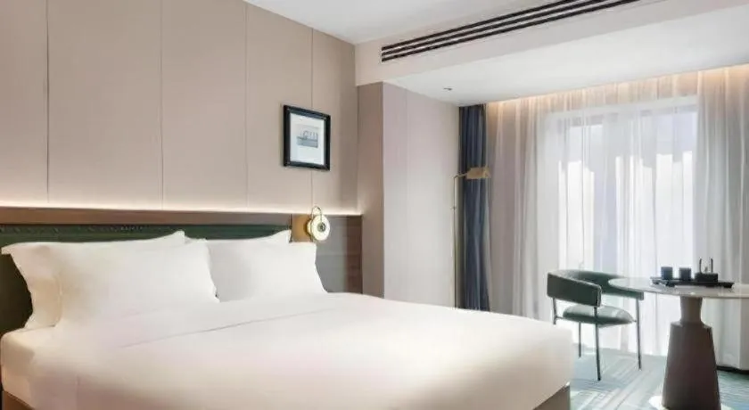 Bed in Aden Select Shenzhen Taizi