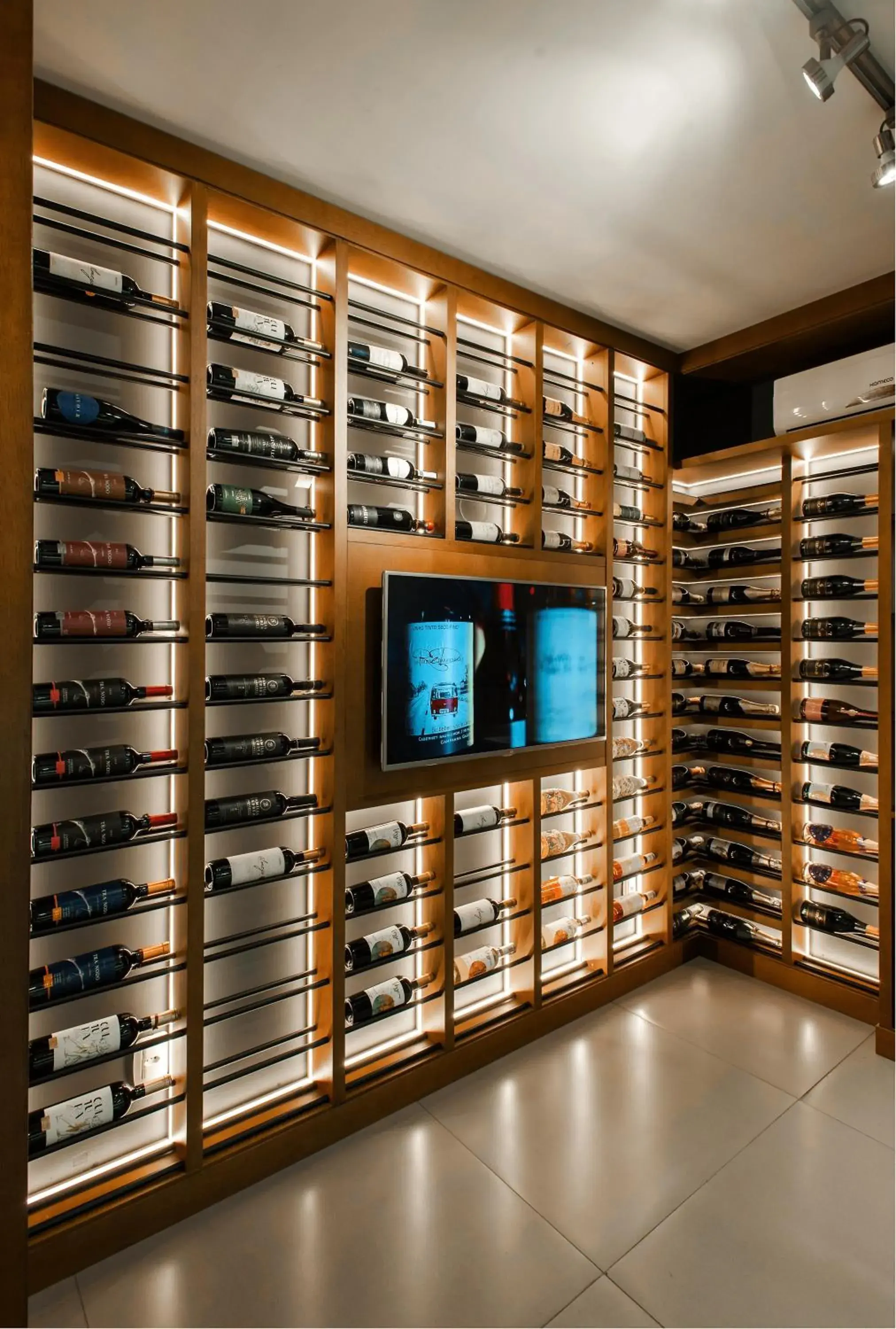 Property building in Hotel Cercano Property building in Hotel Cercano