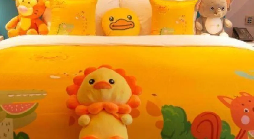 Bed in Zhuhai Hongsanyi Hotel