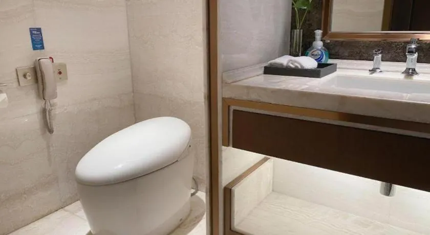 Qingdao Hualan Hotel