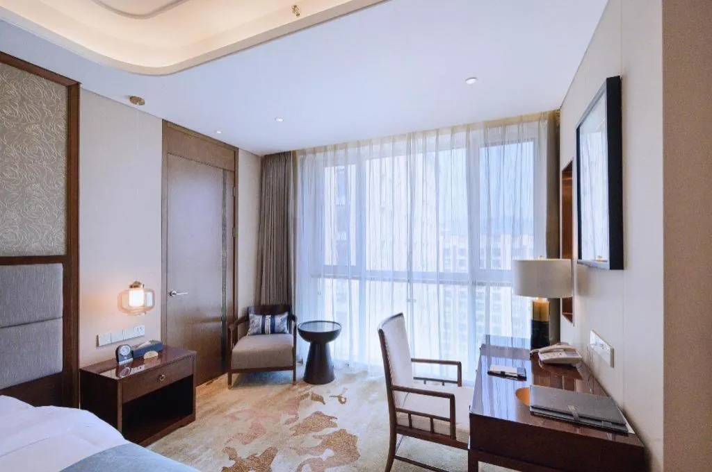 Bed in Qingdao Hualan Hotel