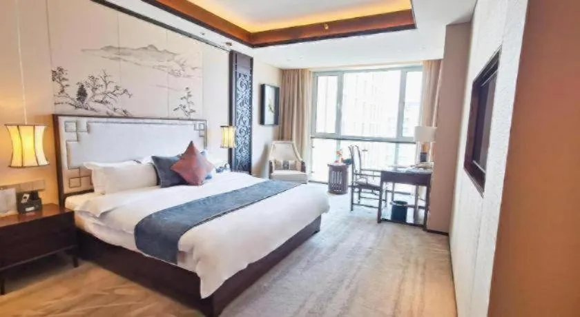 Bed in Qingdao Hualan Hotel