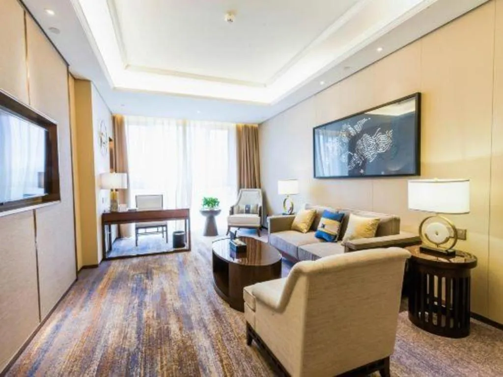 Qingdao Hualan Hotel