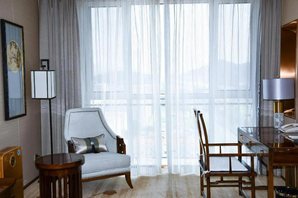 Qingdao Hualan Hotel