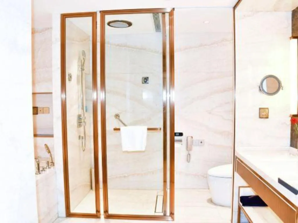 Qingdao Hualan Hotel