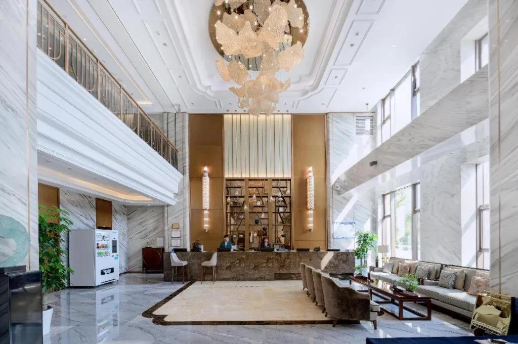 Qingdao Hualan Hotel