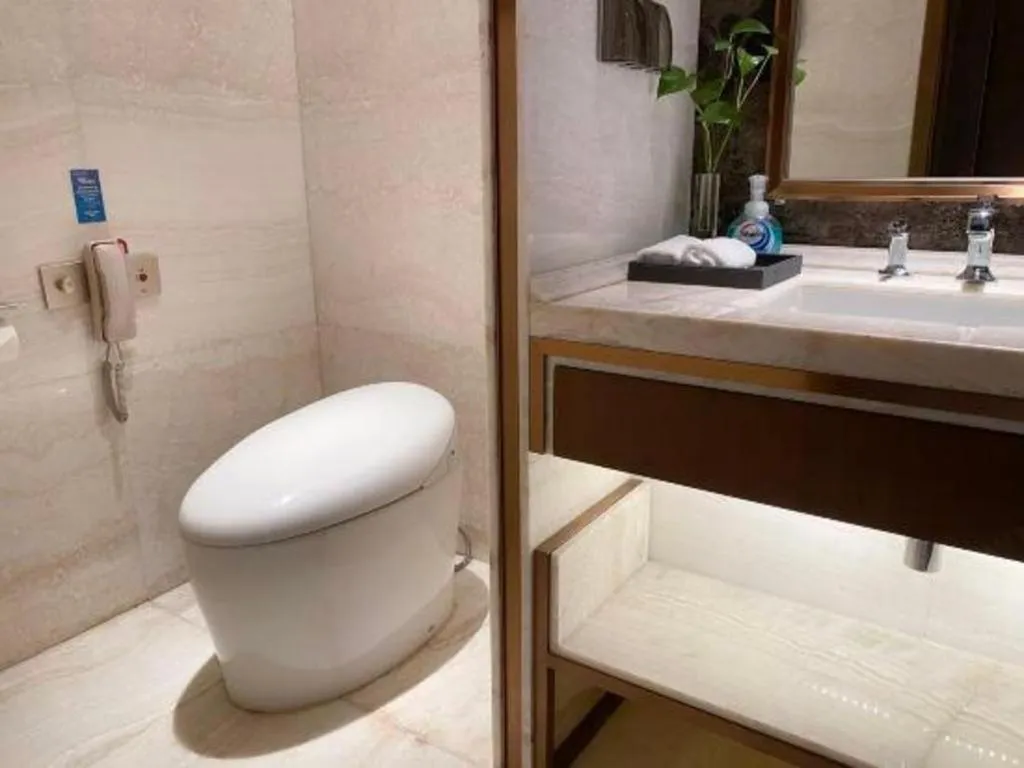 Qingdao Hualan Hotel