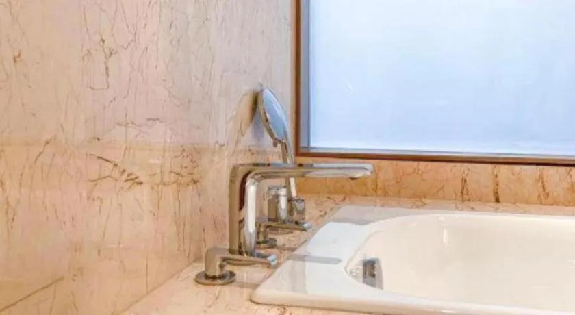 Qingdao Hualan Hotel