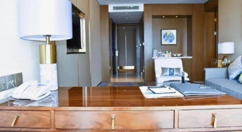 Bed in Qingdao Hualan Hotel