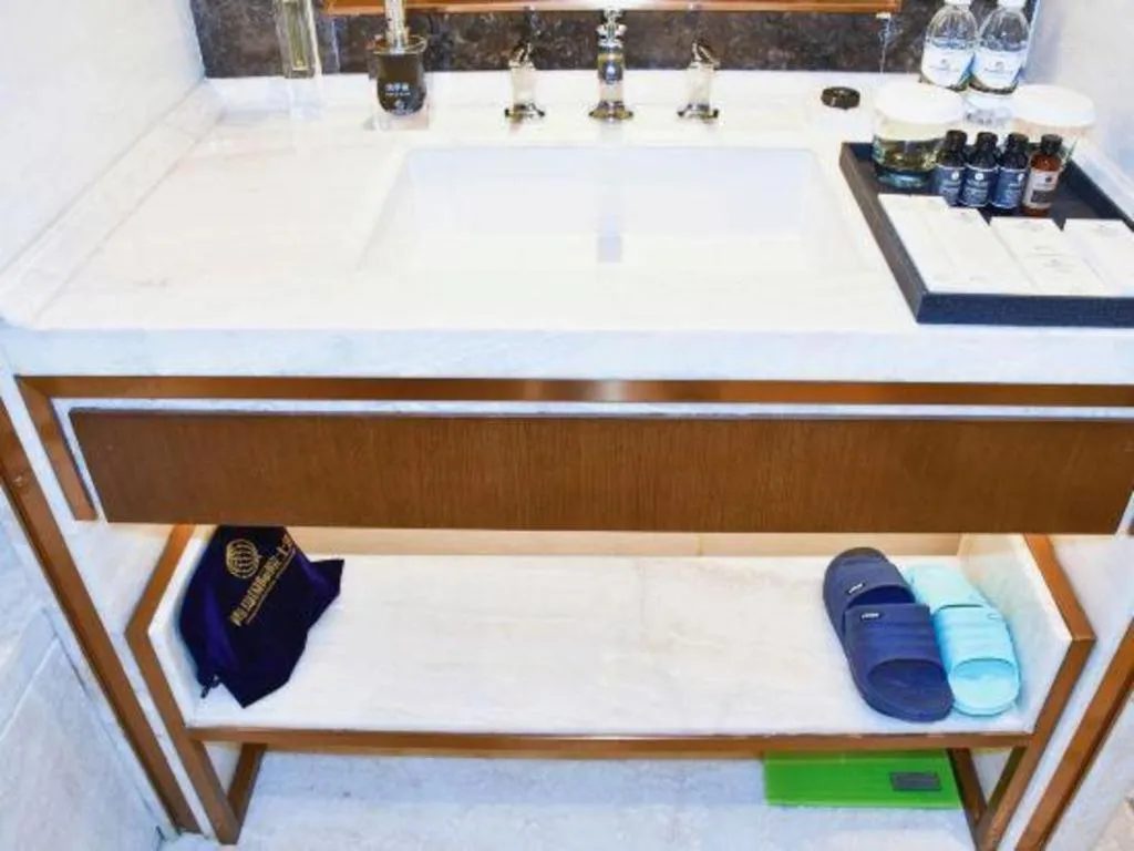 Qingdao Hualan Hotel