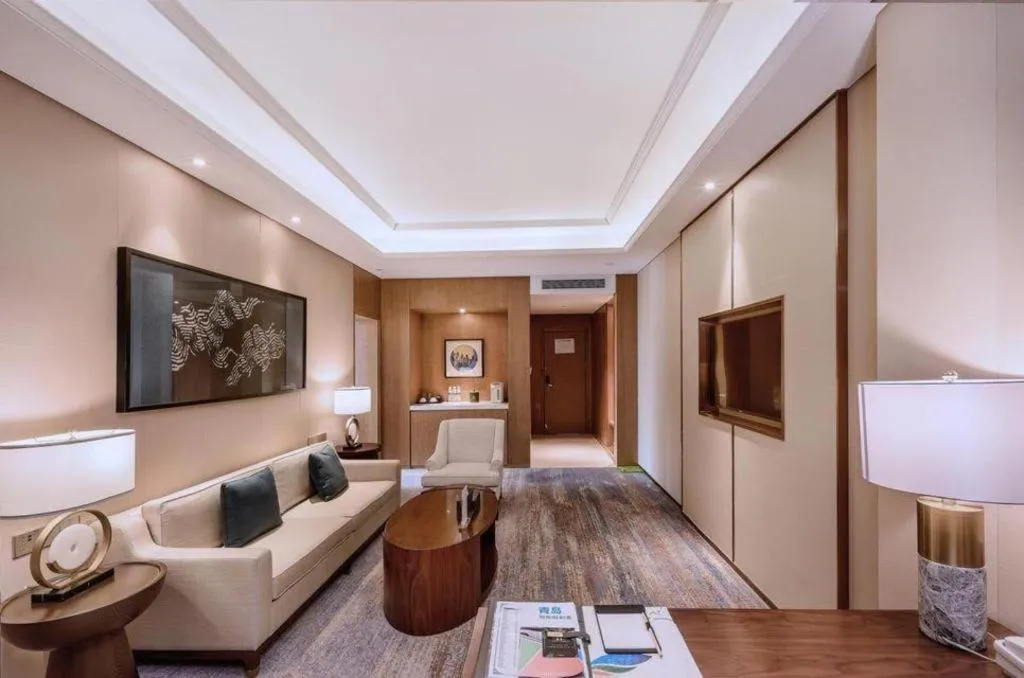 Qingdao Hualan Hotel