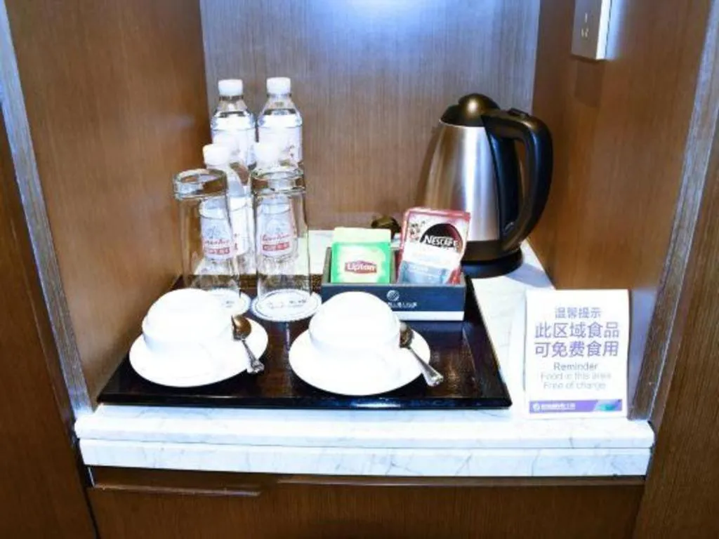 Qingdao Hualan Hotel