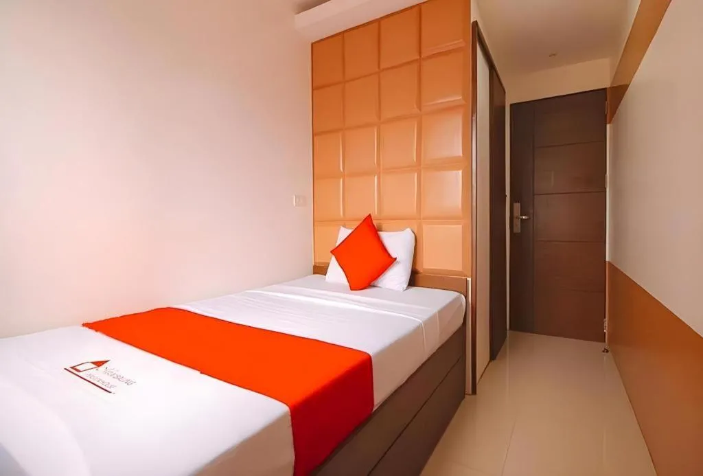 Bed in Mambaling Pension House 2