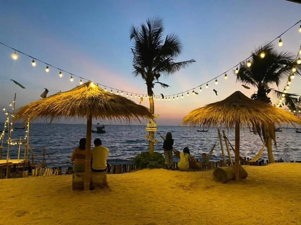 Golden Dragon Beach Resort Pattaya (Bang Lamung)