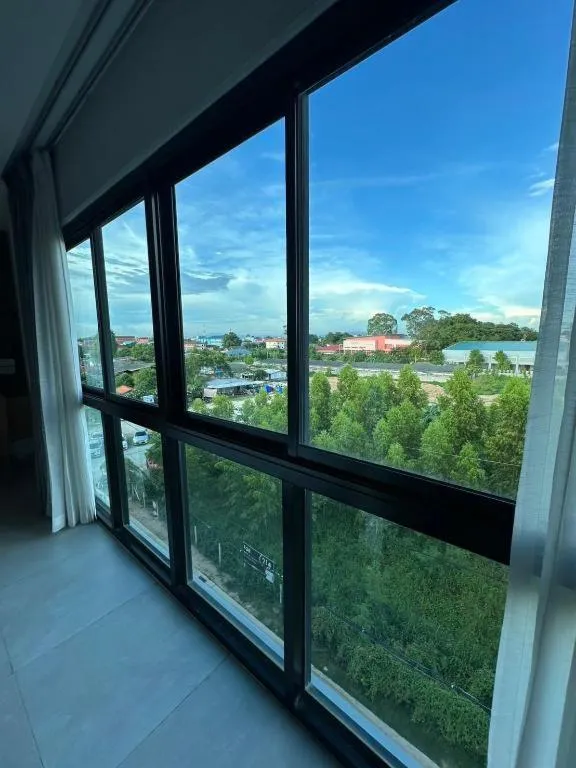 Golden Dragon Beach Resort Pattaya (Bang Lamung)