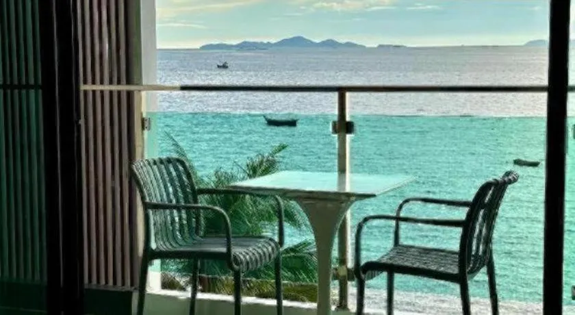 Golden Dragon Beach Resort Pattaya (Bang Lamung)