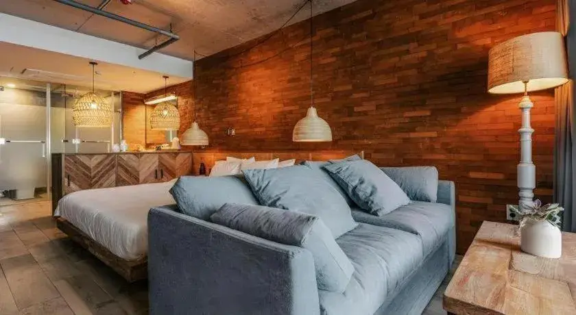 Tropical Hideaway Tropical Hideaway