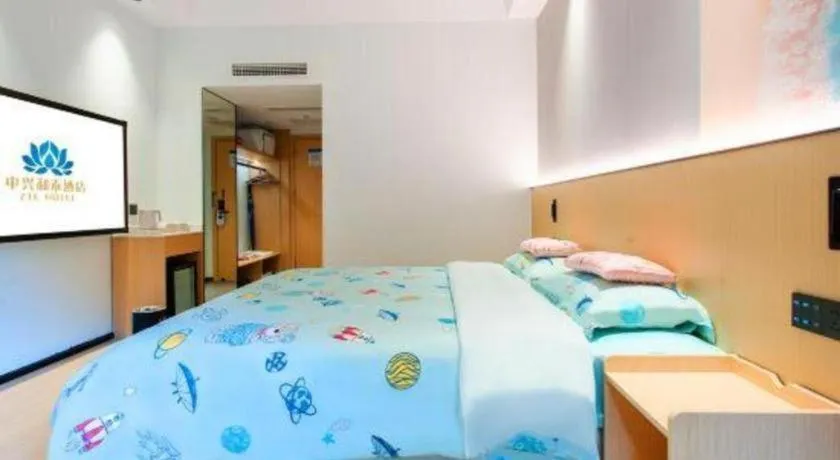 Bed in ZTE Hotel Shenzhen