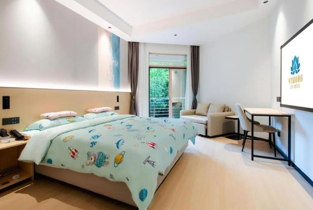 Bed in ZTE Hotel Shenzhen