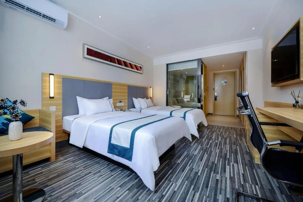 Bed in City Comfort Inn Chongqing Southwest University Beibei Metro Station