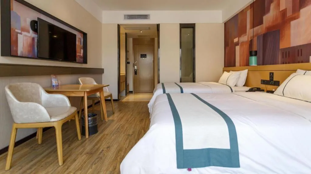 Bed in City Comfort Inn Baise Jinxiuguoji