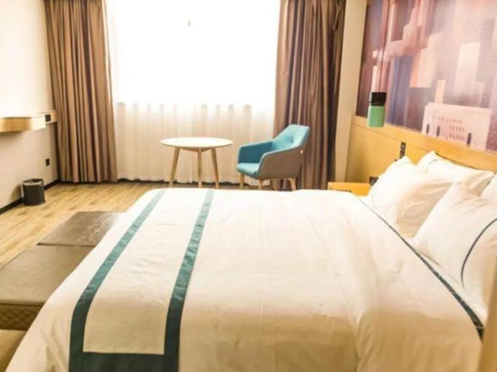 Bed in City Comfort Inn Jingzhou Gongan Chengshi Square