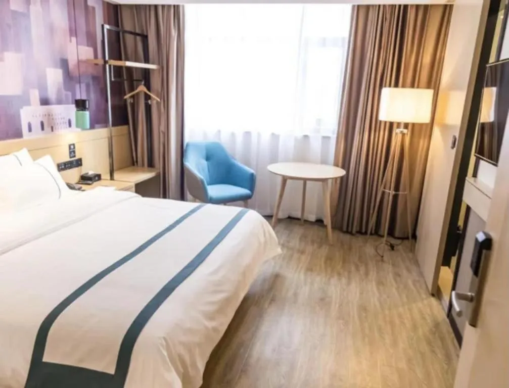 Bed in City Comfort Inn Jingzhou Gongan Chengshi Square