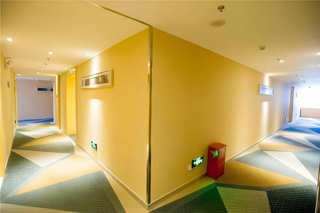 Bed in City Comfort Inn Wuhan Jianghan Road Jiali Square