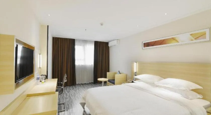 Bed in City Comfort Inn Foshan Nanhai Avenue Guicheng Metro Station