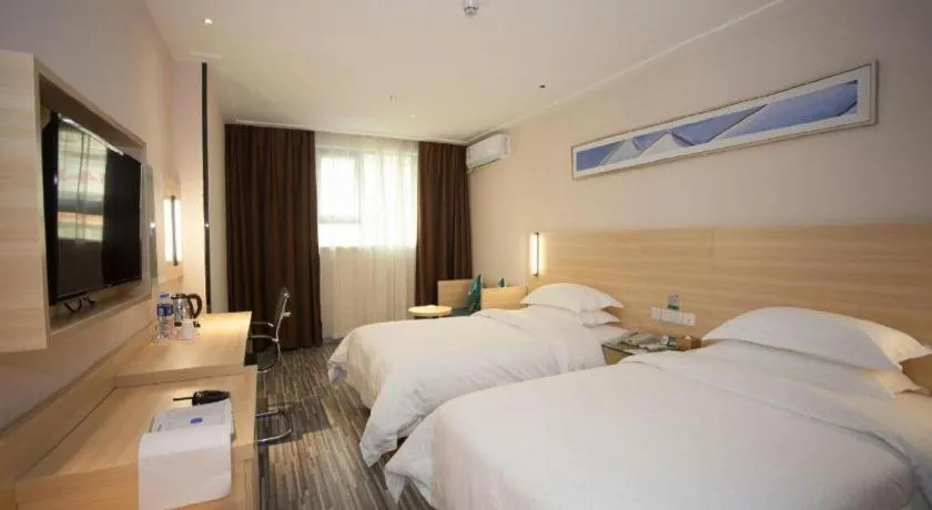 Bed in City Comfort Inn Foshan Nanhai Avenue Guicheng Metro Station
