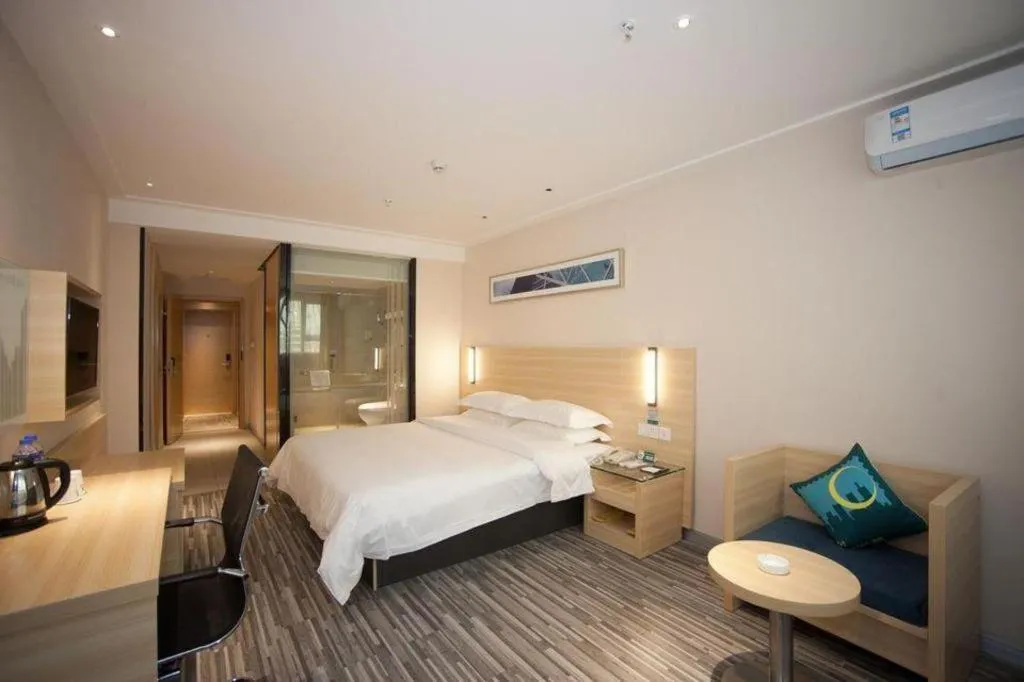 Bed in City Comfort Inn Foshan Nanhai Avenue Guicheng Metro Station